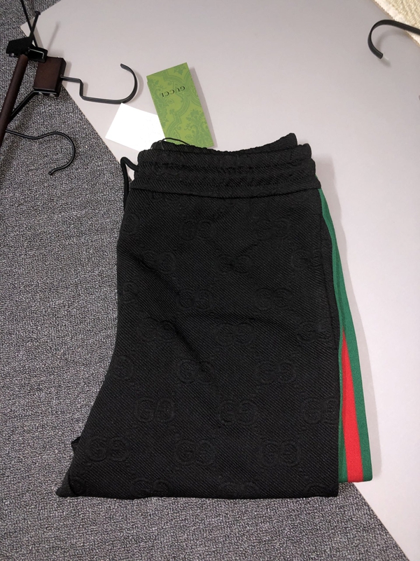 ブランドハーフパンツ着用イメージ